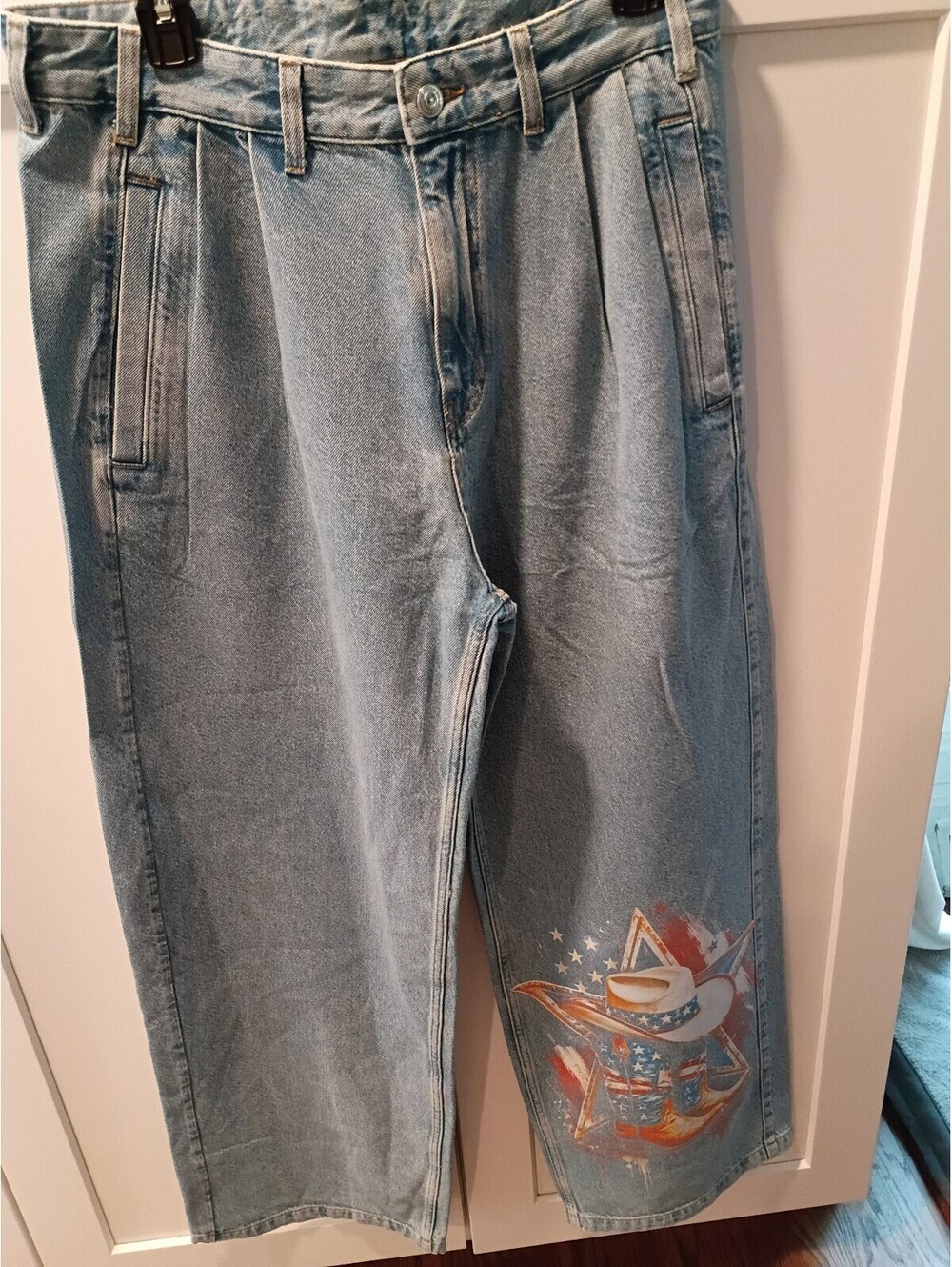 Vintage Style Light Blue Denim Jeans with Patriotic Cowboy and Horse Embroidery